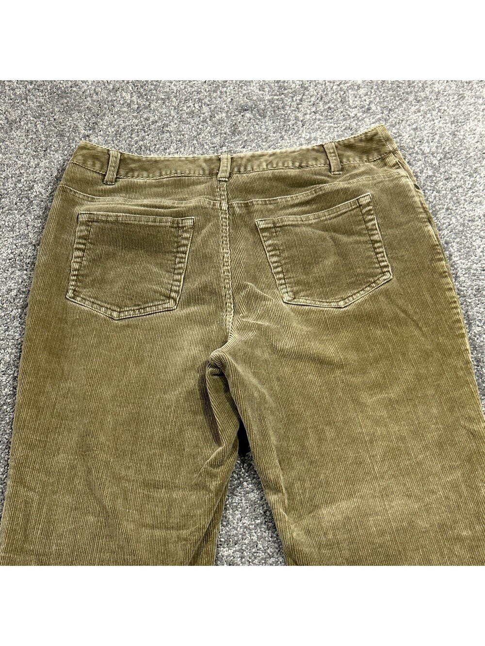 Reitmans Vintage Corduroy Pants Y2K Mid Rise Flare Green Khaki Colour - Picture 8 of 8